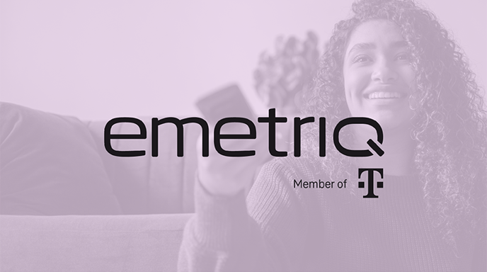 Purple campaign image with the Emetriq member of tmobile logo placed in the center